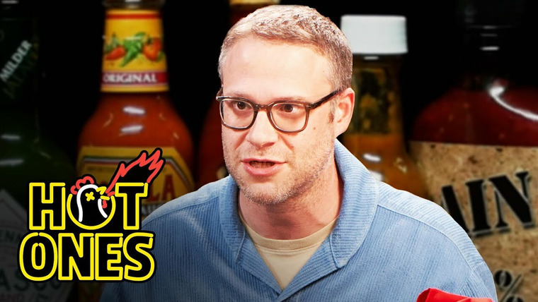 Горячие — s17e01 — Seth Rogen Scorches His Tongue While Eating Spicy Wings