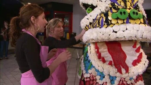 DC Cupcakes — s02e09 — So You Think You Can Lion Dance?