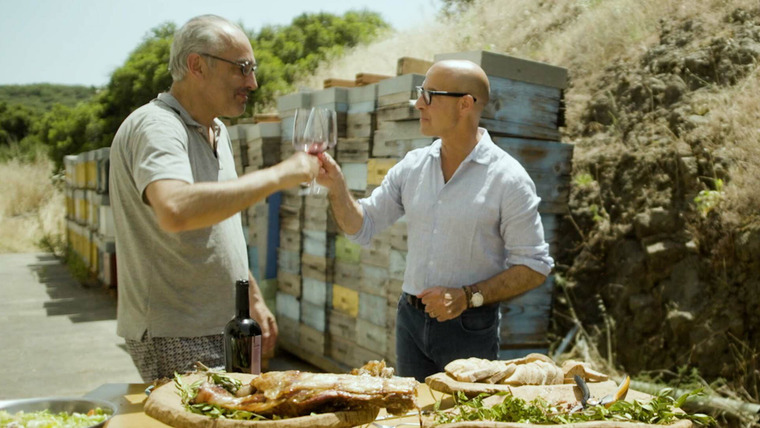 Stanley Tucci: Searching for Italy — s02e06 — Sardinia