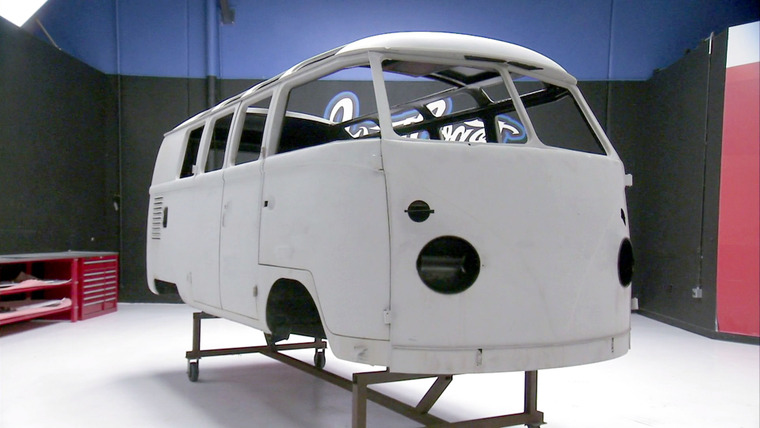 Взгляд изнутри: West Coast Customs — s07e01 — Steampunk VW