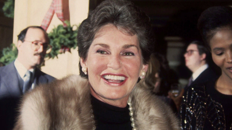 Barbara Walters Presents American Scandals — s02e02 — Leona Helmsley: The Queen of the Palace