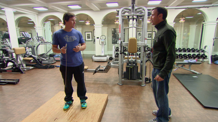 Wahlburgers — s03e07 — On Your Mark...Ted Set...Home!