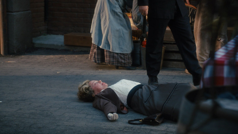 Murdoch Mysteries — s17e14 — The Smell of Alarm