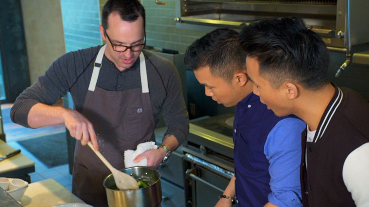 Broke Bites: What the Fung?! — s01e06 — San Antonio: Fung Bros Each Dine on $50/day