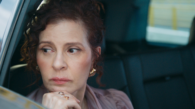 Nuevo Rico, Nuevo Pobre — s01e04 — Antonia le cuenta la verdad a Leonidas sobre sus hijos