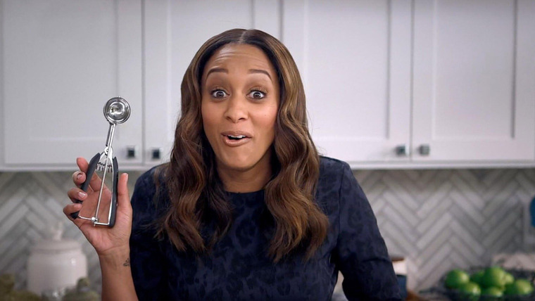 Tia Mowry at Home — s01e05 — A Slam Dunk of a Day