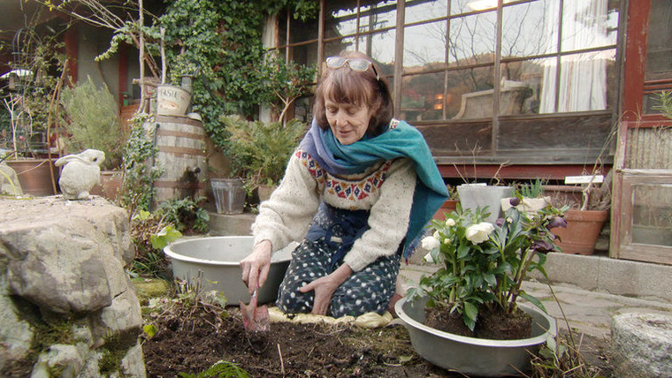 At Home with Venetia in Kyoto — s03e03 — Venetia's Herb Notes