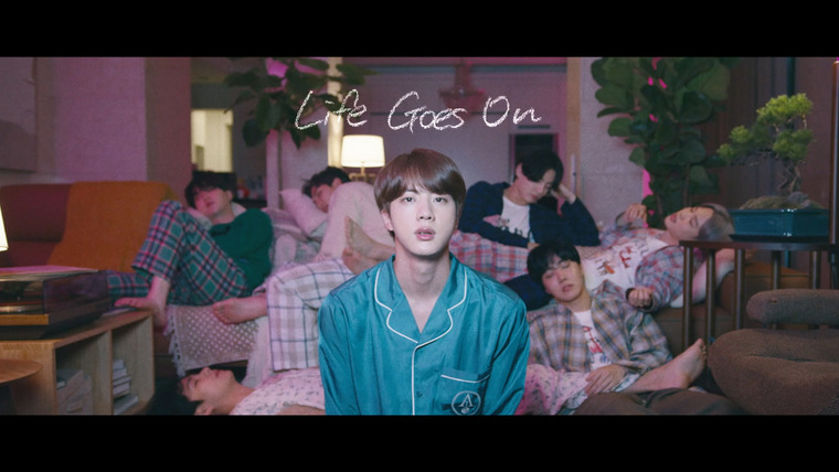 BTS on V App — s06e61 — BTS «Life Goes On» Official MV