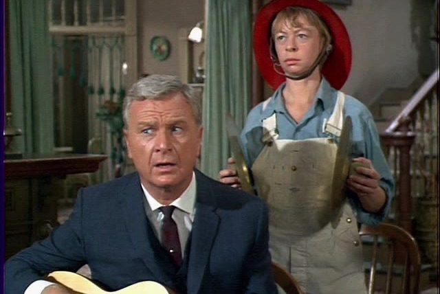 Green Acres — s01e17 — I Didn't Raise My Husband to Be a Fireman
