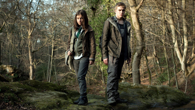 Wolfblood — s01e01 — Lone Wolf