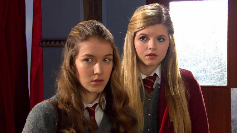 House of Anubis — s02e71 — House of Forgeries