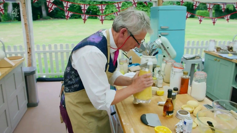 The Great British Bake Off — s11e02 — Biscuit Week