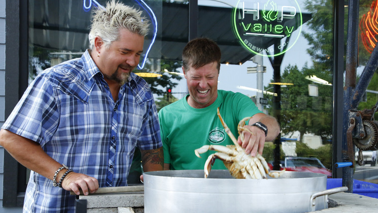 Diners, Drive-Ins and Dives — s2014e28 — Fresh Fish & Funky Chicken