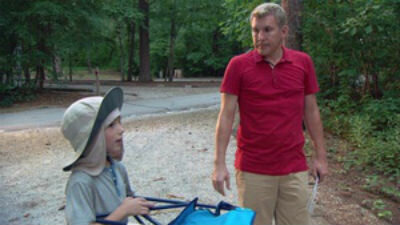 Chrisley Knows Best — s02e09 — The Great Outdoors