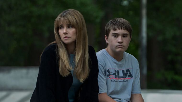 Хочу секса. Сент-Луис — s01e07 — No One's Normal. It Just Looks That Way from Across the Street