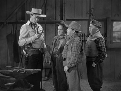 The Three Stooges — s13e04 — Three Troubledoers