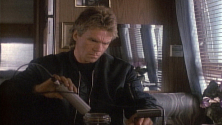 MacGyver — s06e10 — The Visitor