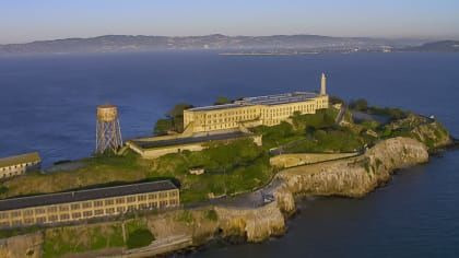 Conspiracies Decoded — s01e02 — Mystery at Alcatraz