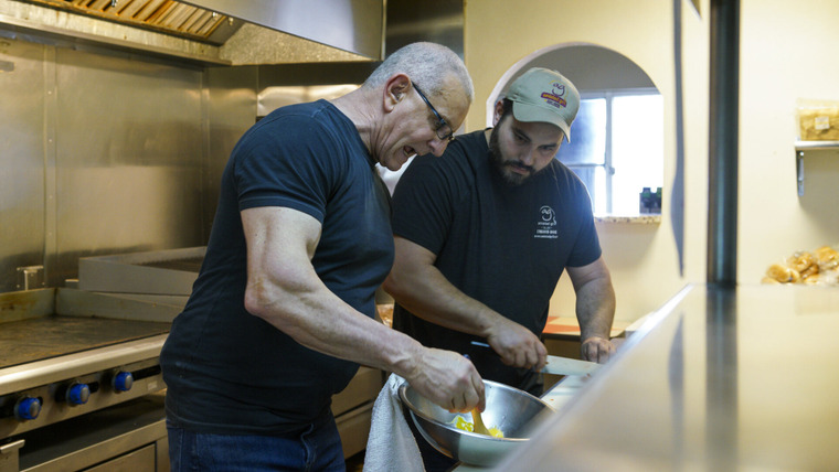 Restaurant: Impossible — s21e07 — Fighting for Your Family