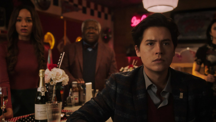 Riverdale — s06e05 — Chapter One Hundred: The Jughead Paradox