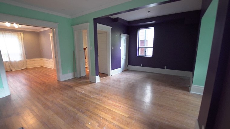 Property Brothers — s11e09 — Straightening Out a Sagging Century Home