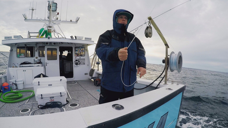 Wicked Tuna: Outer Banks — s07e12 — Follow the Herd