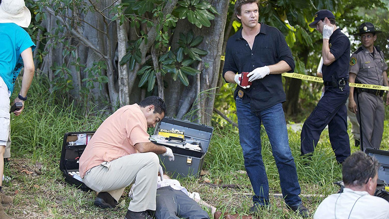 The Glades — s01e03 — A Perfect Storm