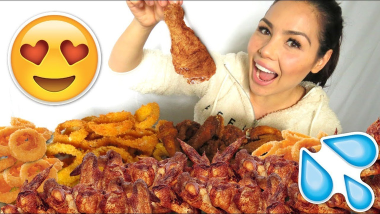 Veronica Wang — s04e46 — Crunchy Onion Rings & Chicken Wings Recipe 먹방 Mukbang Eating Show