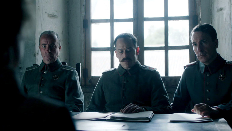 Эна. Королева Виктория Евгения — s01e03 — Justo y Necesario