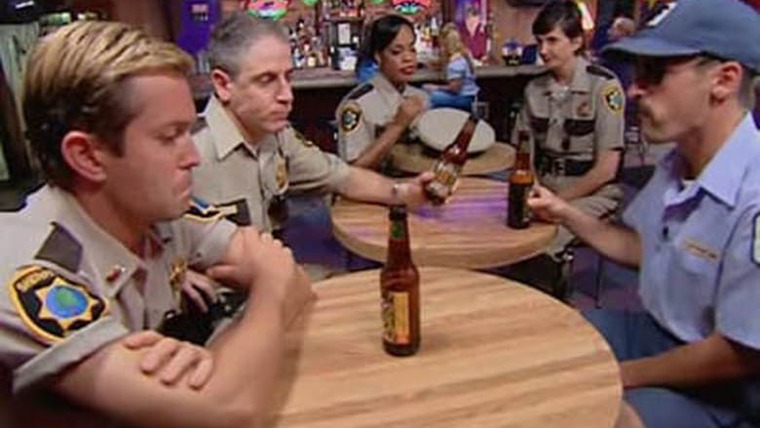 Reno 911! — s02e07 — Not Without My Mustache