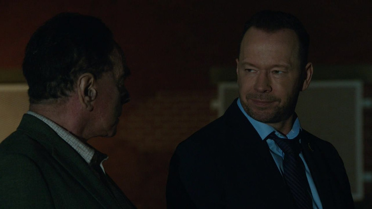Blue Bloods — s10e02 — Naughty or Nice