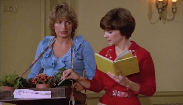 Лаверна и Ширли — s03e11 — Take My Plants, Please