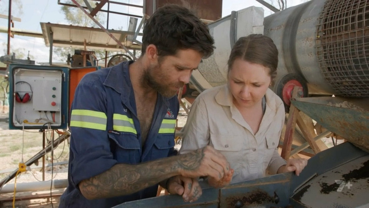 Gem Hunters Down Under — s01e06 — Stone and Water