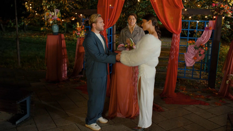 Постучись в мою дверь в Москве — s02e16 — Серия 76