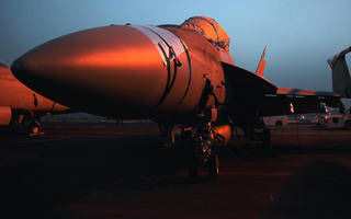 Carriers at War — s01e01 — Strike Force Arabian Gulf