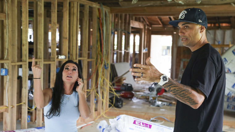 Renovation Aloha — s01e03 — House Held Up by Car Jacks