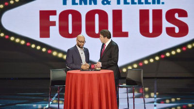 Penn & Teller: Fool Us — s02e11 — Teller Deflowers a Shadow