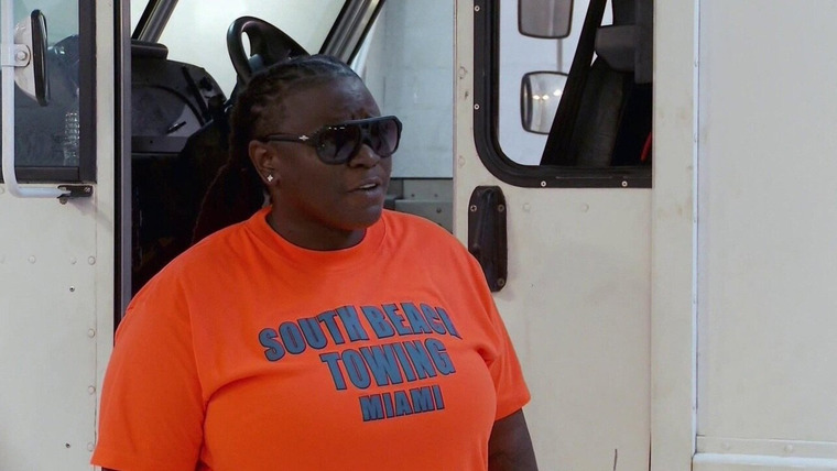 South Beach Tow — s04e07 — Family Therapy