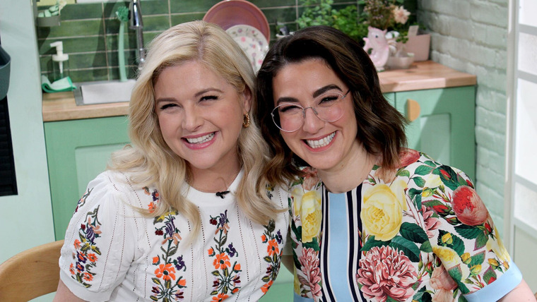 A Bite to Eat with Alice — s01e43 — Lucy Durack