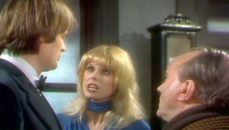 Sapphire and Steel — s02e08 — The Railway Station (8)