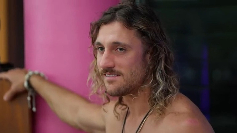 Aussie Shore — s02e05 — Too Much Tongue