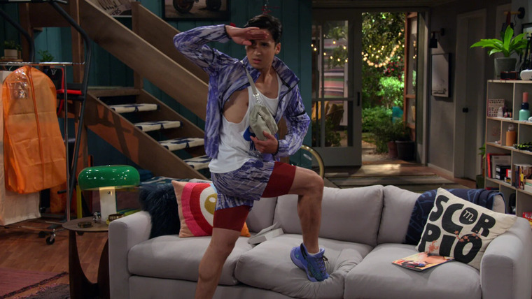 Умные и красивые — s01e08 — OMG! Jayden's mom is back!