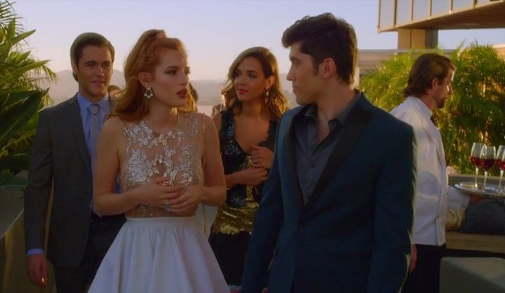 Famous in Love — s01e02 — A Star Is Torn