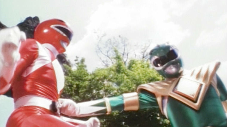 Power Rangers — s01e17 — Green with Evil (1): Out of Control