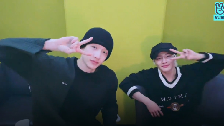 Stray Kids — s2021e04 — [Live] Chan's Room 🐺 Episode 87 — feat. I.N 🦊