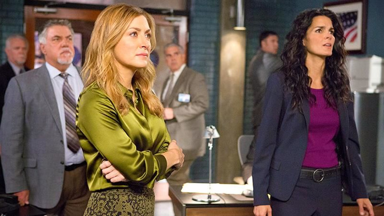 Rizzoli & Isles — s04e09 — No One Mourns the Wicked