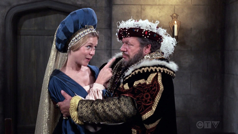 Моя жена меня приворожила — s08e01 — How Not to Lose Your Head to King Henry VIII (1)