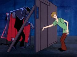 Scooby-Doo, Where Are You! — s01e09 — The Backstage Rage