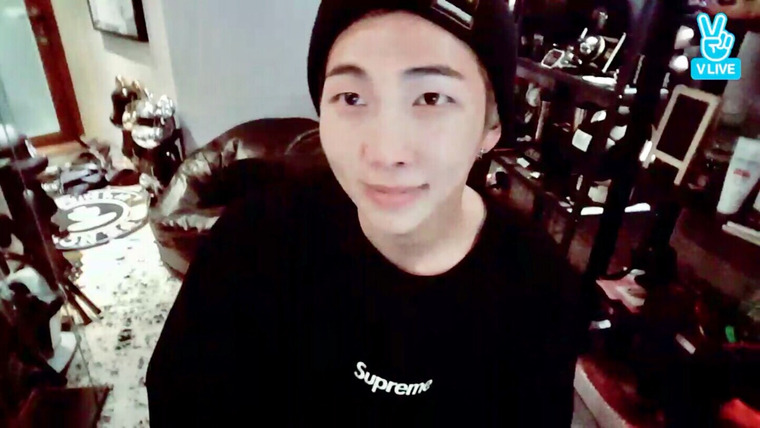 BTS on V App — s02e75 — BTS Live : WINGS Behind story by RM
