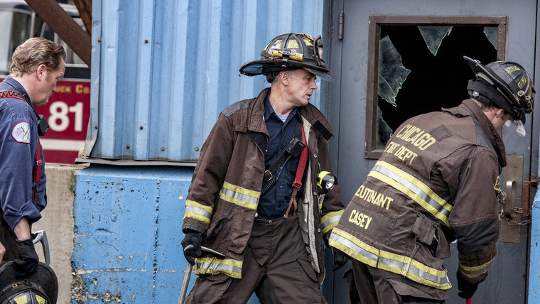 Chicago Fire — s05e07 — Lift Each Other
